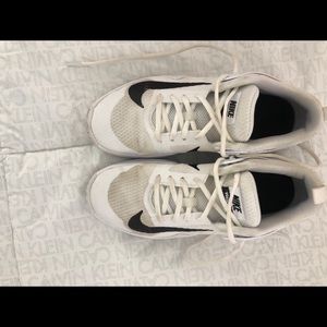 Nike Zoom HyperAce Volleyball Shoes